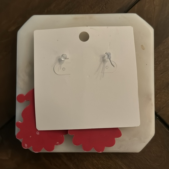 Santa Earrings - Picture 2 of 2